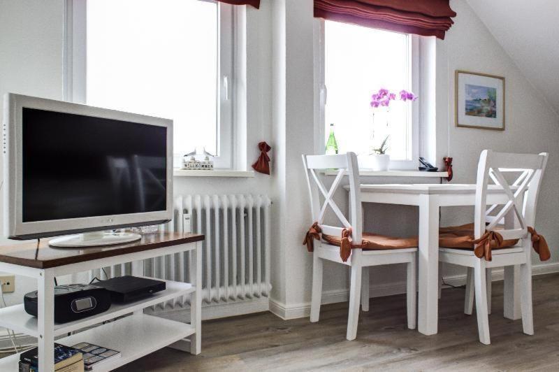 Haus Broenshoog, Appartement 11 In Strandnaher Lage Wenningstedt-Braderup Exterior foto